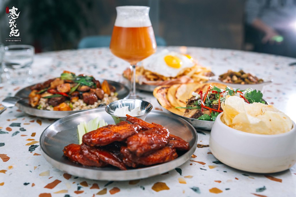 【中肯‧食記】(已歇業)棧酒食吧 SIP Gastro Taphouse.捷運劍南路站|大直ATT超潮餐酒吧.Fusion異國酒食.風味精釀啤酒! 【中肯‧食記】(已歇業)棧酒食吧 SIP Gastro Taphouse.捷運劍南路站|大直ATT超潮餐酒吧.Fusion異國酒食.風味精釀啤酒!