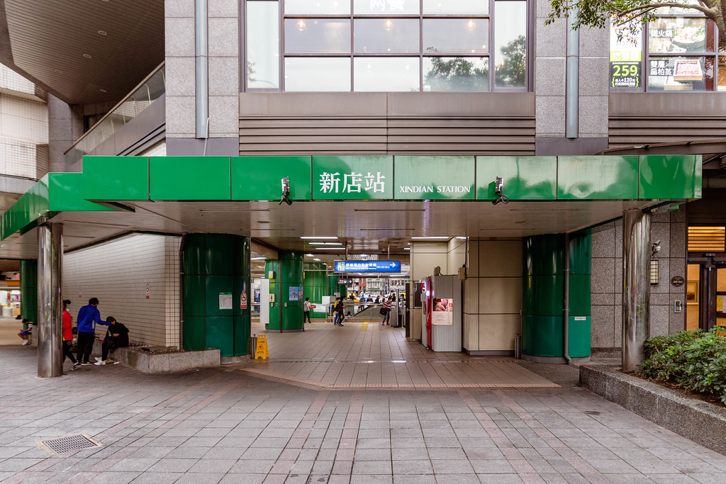 958A8535