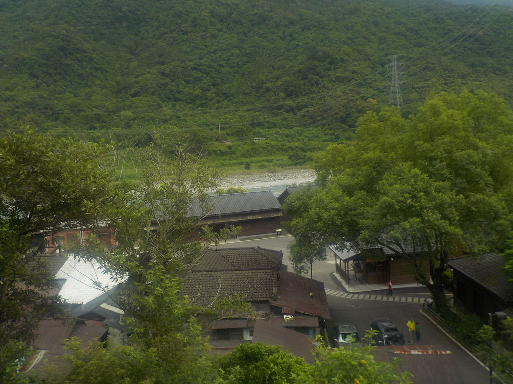 【中肯‧開箱】NIKON COOLPIX W100|小包子的第一台相機‧防水耐候防摔‧SnapBridge藍芽即時上傳‧上山下海精彩無極限! 【中肯‧開箱】NIKON COOLPIX W100|小包子的第一台相機‧防水耐候防摔‧SnapBridge藍芽即時上傳‧上山下海精彩無極限!