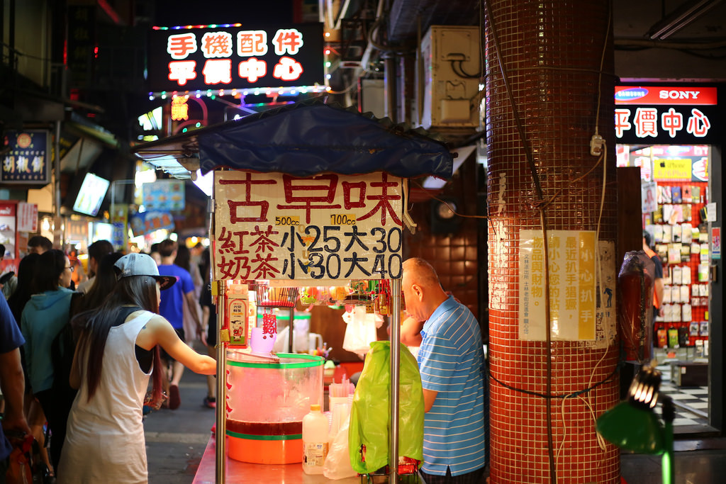 Canon EF 50mm F1.8 STM.終極核武|CP封神の窮人大光圈 Canon EF 50mm F1.8 STM.終極核武|CP封神の窮人大光圈