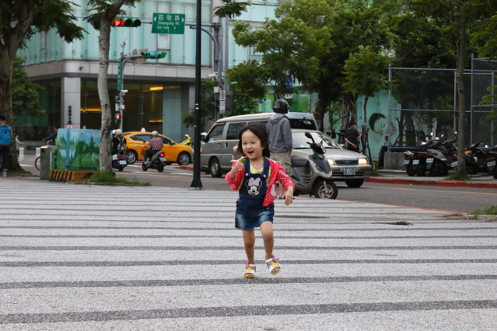【中肯‧開箱】Canon EOS 70D‧七武器傍身の要你命三千! 【中肯‧開箱】Canon EOS 70D‧七武器傍身の要你命三千!
