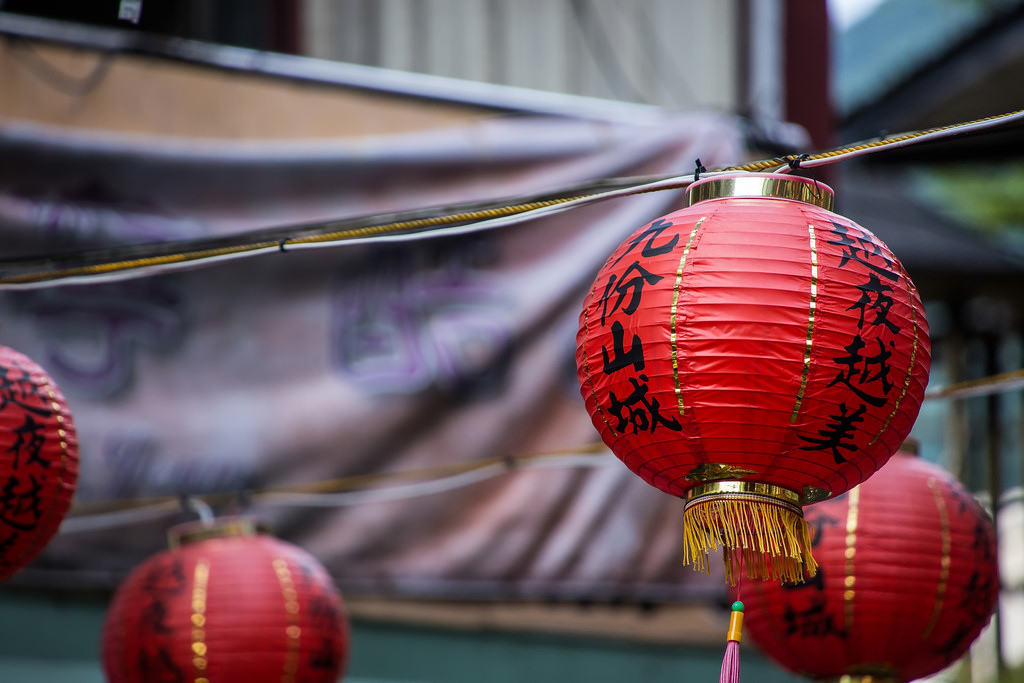Tamron 28-300mm F3.5-6.3 Di VC PZD‧十倍界王拳超級天涯鏡(A010) Tamron 28-300mm F3.5-6.3 Di VC PZD‧十倍界王拳超級天涯鏡(A010)