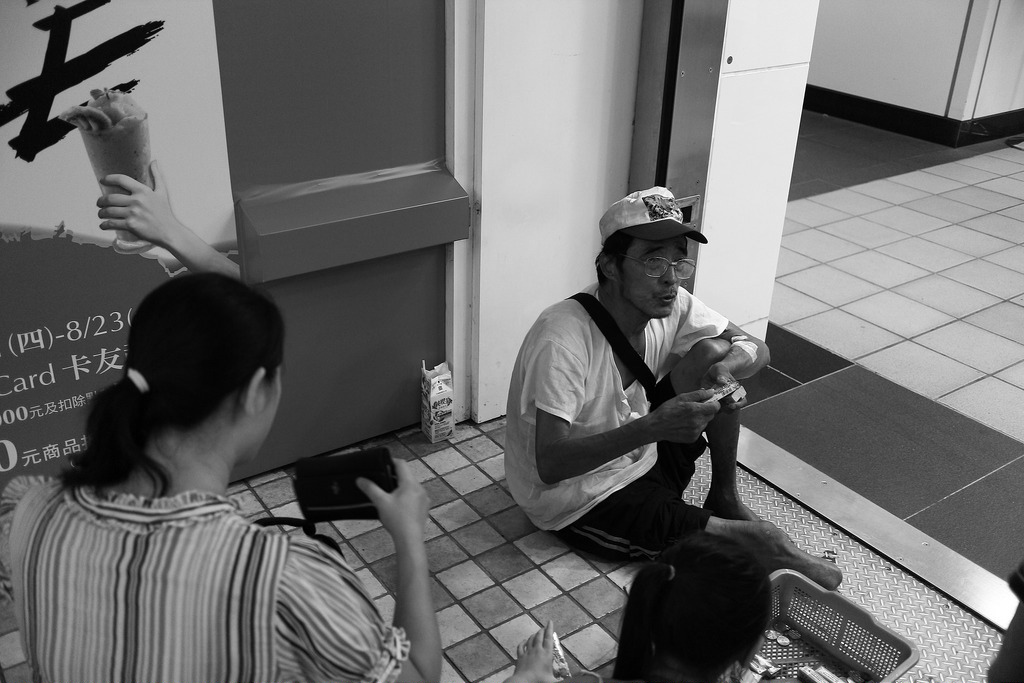 EOS M‧偽文青之東區黑白街拍 EOS M‧偽文青之東區黑白街拍
