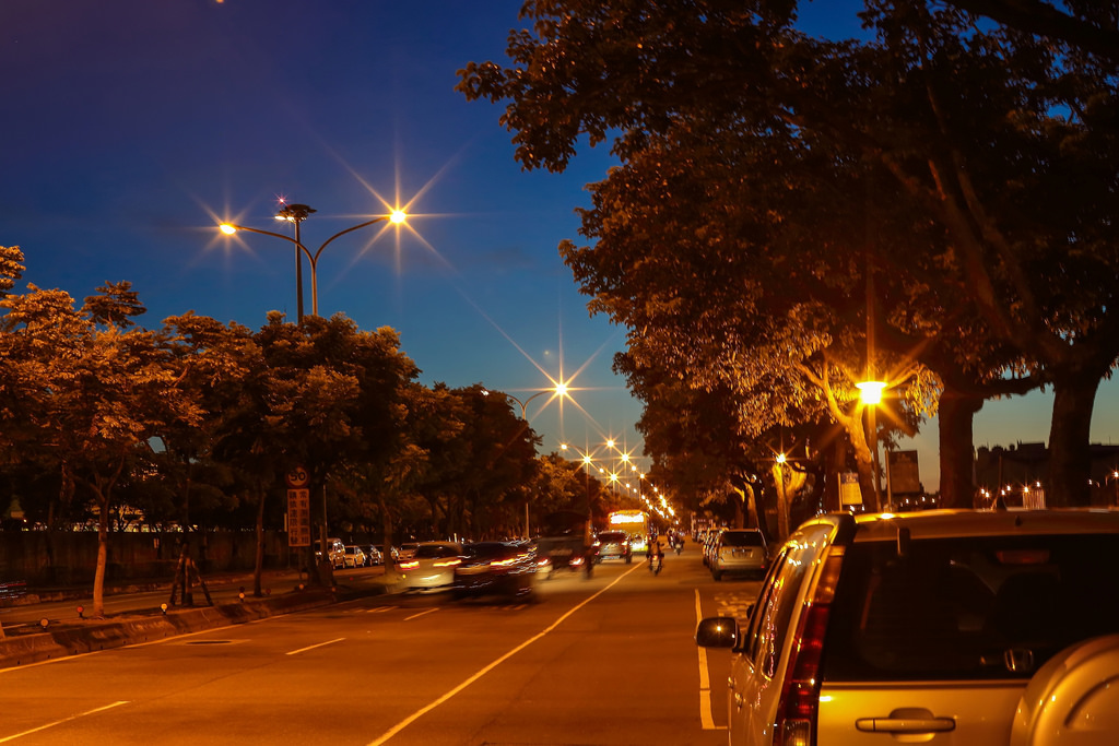 【中肯‧遊記】EF 50mm f/1.2L USM.台北東區啪啪走 【中肯‧遊記】EF 50mm f/1.2L USM.台北東區啪啪走