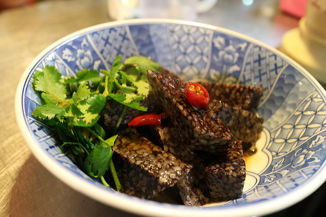 【中肯‧開箱】餅乾之王‧Canon EF-M 22mm f/2.0 STM 【中肯‧開箱】餅乾之王‧Canon EF-M 22mm f/2.0 STM