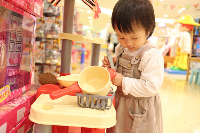 【中肯‧開箱】餅乾之王‧Canon EF-M 22mm f/2.0 STM 【中肯‧開箱】餅乾之王‧Canon EF-M 22mm f/2.0 STM