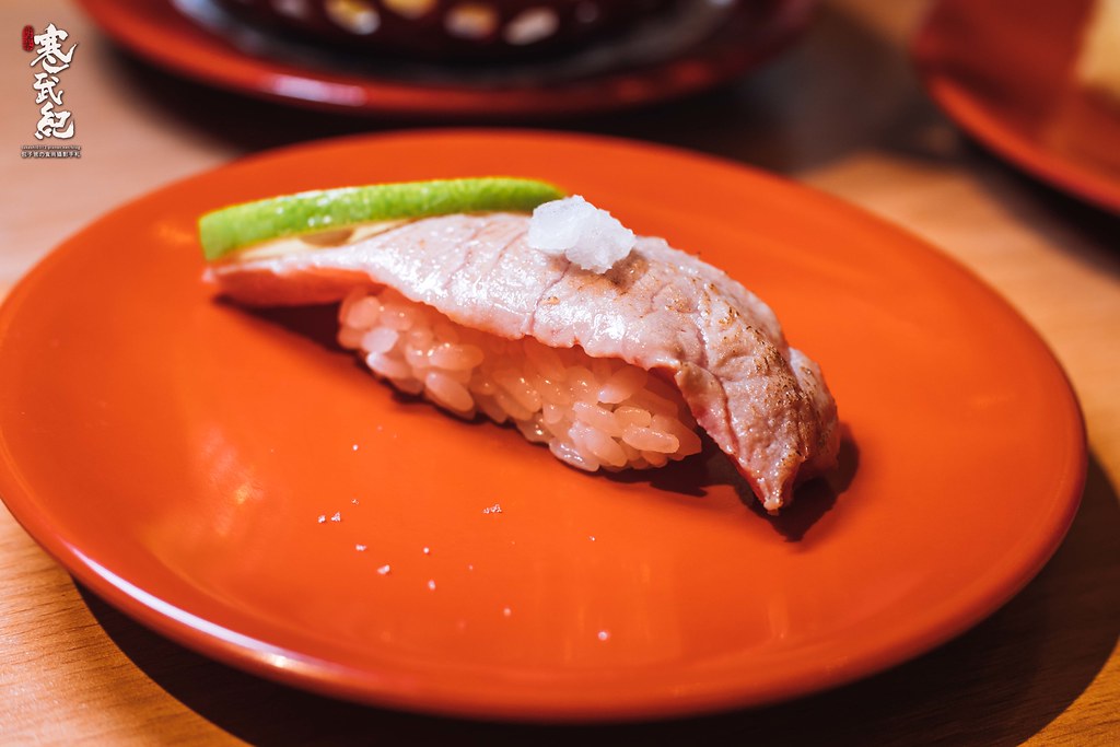 【中肯‧食記】合點壽司 內湖店（がってん寿司）．捷運西湖站｜講究師傅手作溫度．日本超人氣の迴轉壽司！