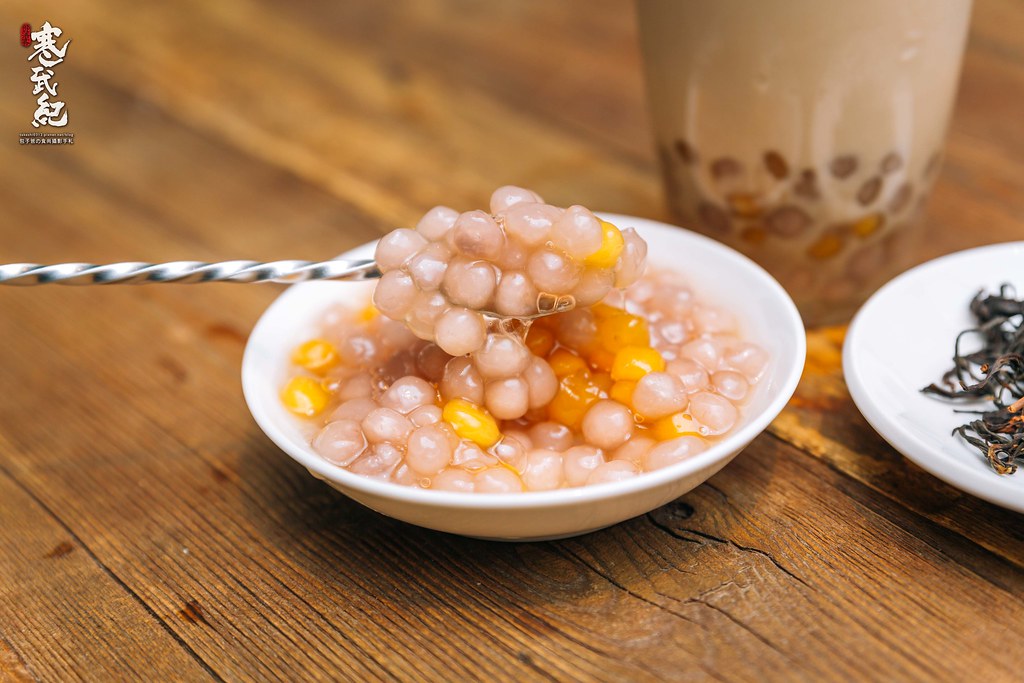 【中肯‧食記】COMEBUYTEA 台北誠品生活松菸店‧捷運市政府站｜獨家混搖茶‧精選原葉茶‧堅持現磨現萃調茶師現場手搖！