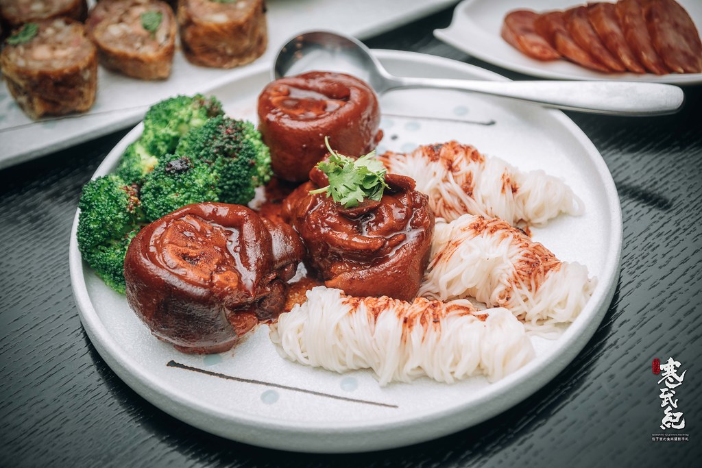 【中肯‧食記】真心台菜Truly Taiwanese Cuisine．微風廣場｜真心總鋪師の台灣味．經典老台菜．微風廣場精品台菜！ @包子爸の食尚攝影手札