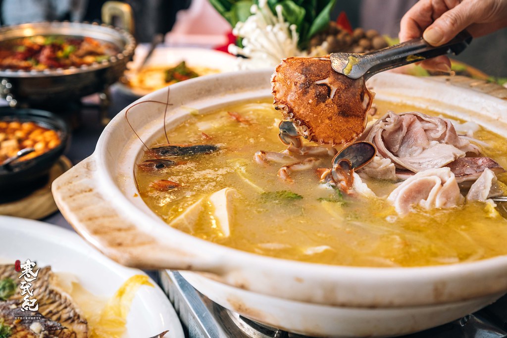 【中肯‧食記】明上園 川湘料理餐廳．桃園蘆竹｜台茂百貨旁．酸湯魚火鍋．川湘料理合菜．桃園聚餐推薦．獨立停車場！ @包子爸の食尚攝影手札
