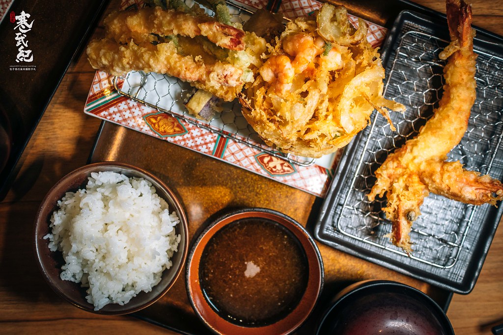 【中肯‧食記】博多天麩羅山海（博多天ぷらやまみ）．捷運市政府站｜統一時代百貨．日式炸天婦羅定食丼飯．滿滿の明太子吃到飽！ @包子爸の食尚攝影手札