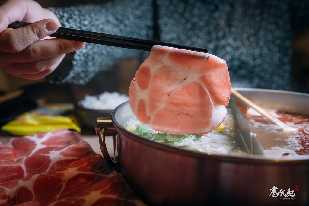 【中肯‧食記】大初 Shabu Shabu（已歇業）‧捷運國父紀念館站｜50oz肉盤の大挑戰‧成功完食雙人只要990！ @包子爸の食尚攝影手札