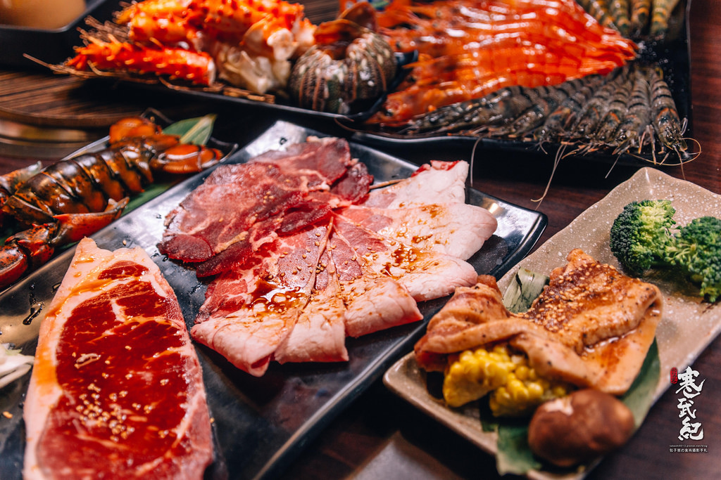 【中肯‧食記】燒肉眾 精緻炭火燒肉‧基隆廟口店｜基隆超高CP值の吃到飽燒肉‧899方案還吃的到和牛龍蝦帝王蟹！ @包子爸の食尚攝影手札