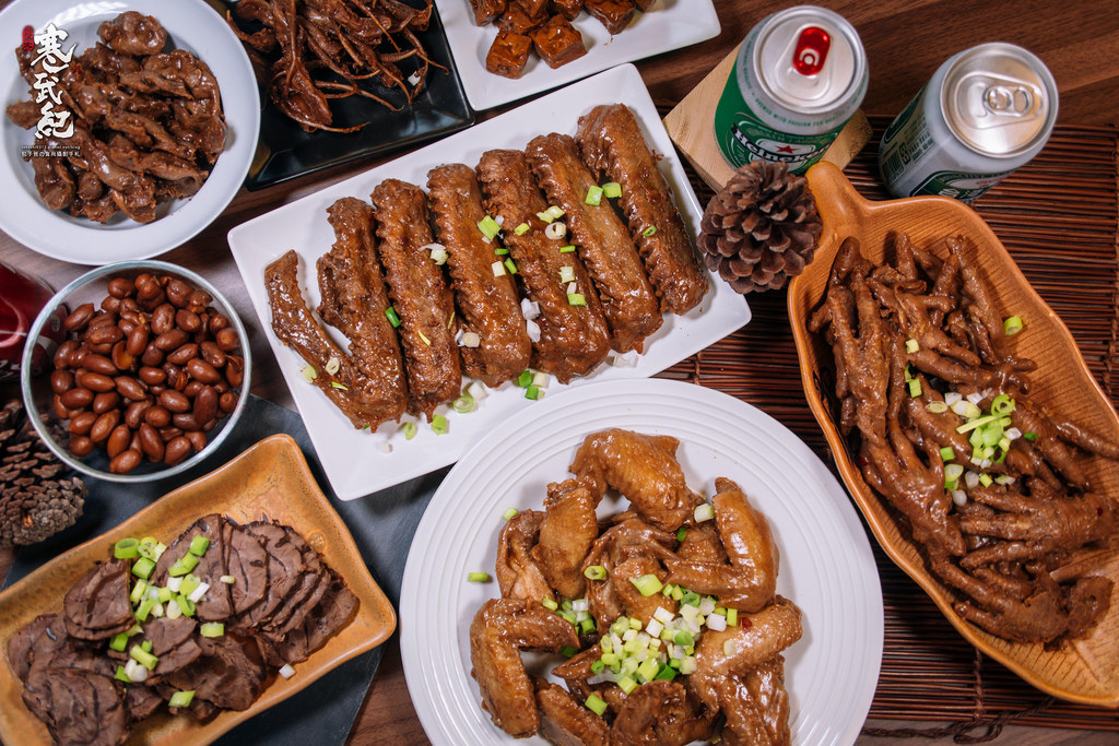 【中肯‧食記】黑竹園雞腳凍‧彰化員林｜超人氣の團購宅配美味‧天冷宅在家啃雞腳凍追劇超療癒！ @包子爸の食尚攝影手札