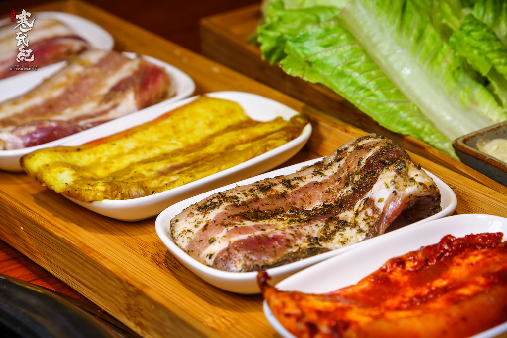 【中肯‧食記】甘釜京韓日燒肉料理專門店‧捷運蘆洲站｜韓式烤肉混搭日本燒肉‧超狂五色烤肉+五層海鮮塔！ @包子爸の食尚攝影手札