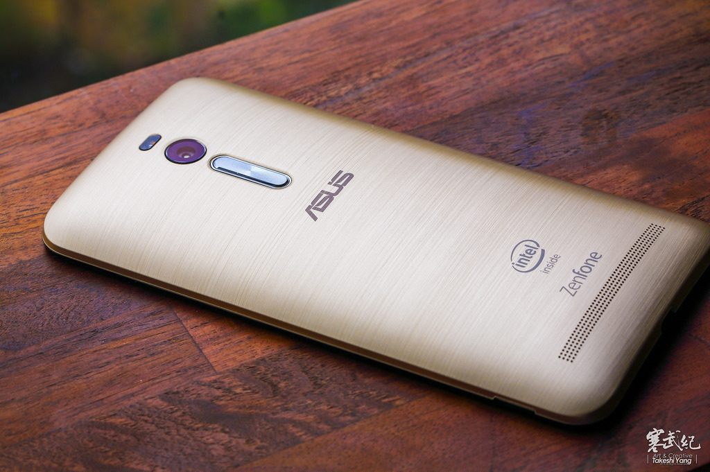 【中肯‧開箱】ASUS ZenFone 2｜效能王者‧平價機皇‧ZE551ML (4GB/32GB) @包子爸の食尚攝影手札