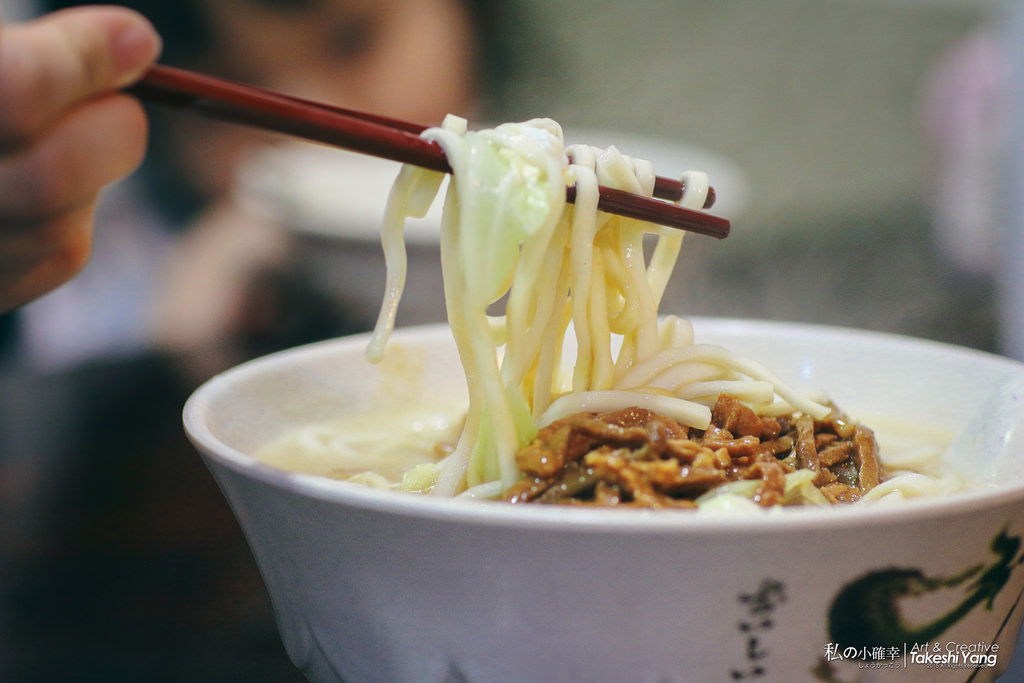 【中肯‧食記】西門町‧龍記搶鍋麵 @包子爸の食尚攝影手札