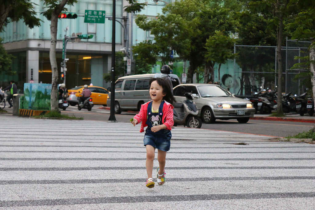 【中肯‧開箱】Canon EOS 70D‧七武器傍身の要你命三千！