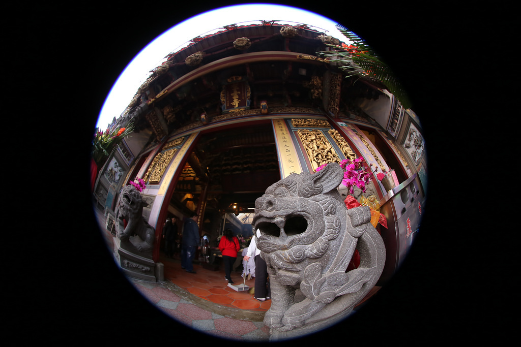 【中肯‧開箱】年年有「魚」‧EF 8-15mm F4 L Fisheye USM