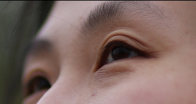 【中肯‧開箱】Canon EF 85mm F/1.2L II USM‧不世出的一代妖鏡‧F/1.2微光篇