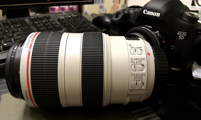 Canon EF 70-300mm F4-5.6 L IS USM‧胖白拍小朋友真不賴！ @包子爸の食尚攝影手札
